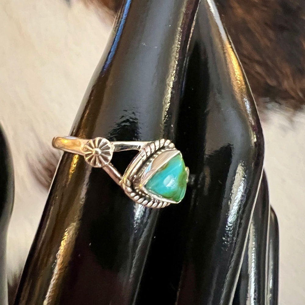 ❤️ Sonoran Gold Turquoise 7.75 Size Ring 925 Southwestern Navajo 2.3 Grams - Picture 10 of 14